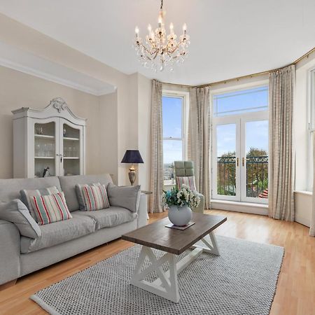 Bryn Y Mor - Tenby Apartment Sea Views Kültér fotó