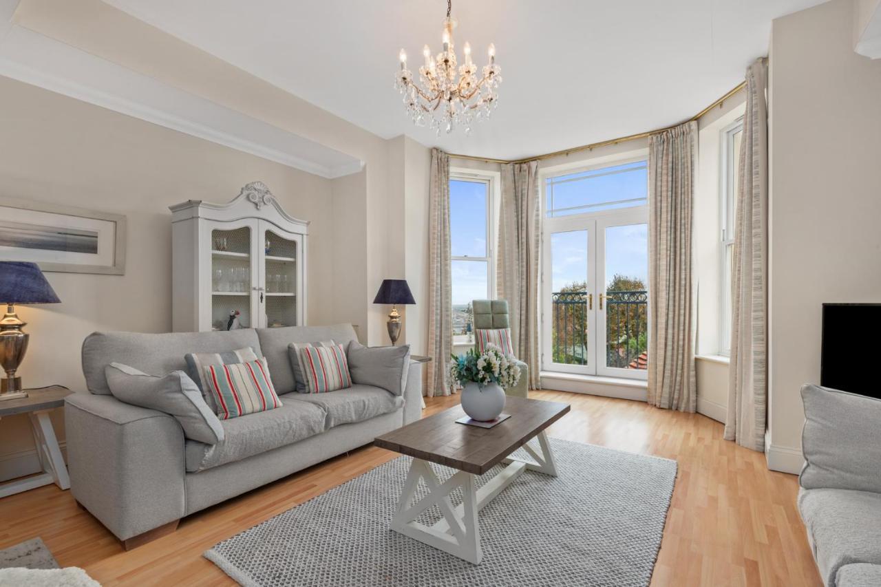 Bryn Y Mor - Tenby Apartment Sea Views Kültér fotó